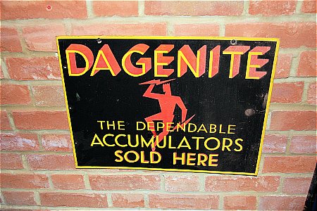 DAGENITE ACCUMULATORS - click to enlarge